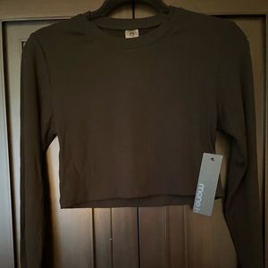 Mono B Amelia Cropped Long-sleeved Tee NWT